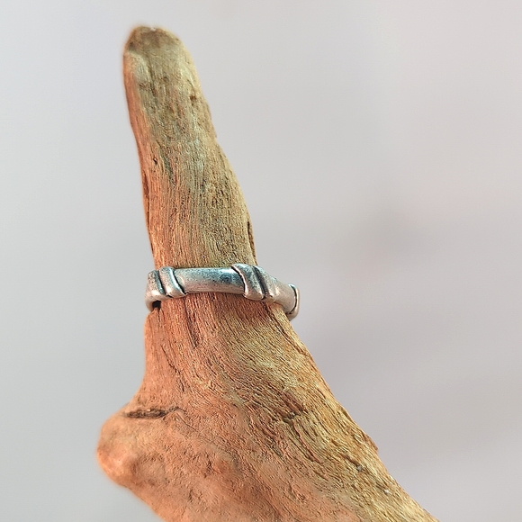 Vintage Native American Rope Design Sterling Silver Band Ring Size 7.5 Stamped - Picture 1 of 5